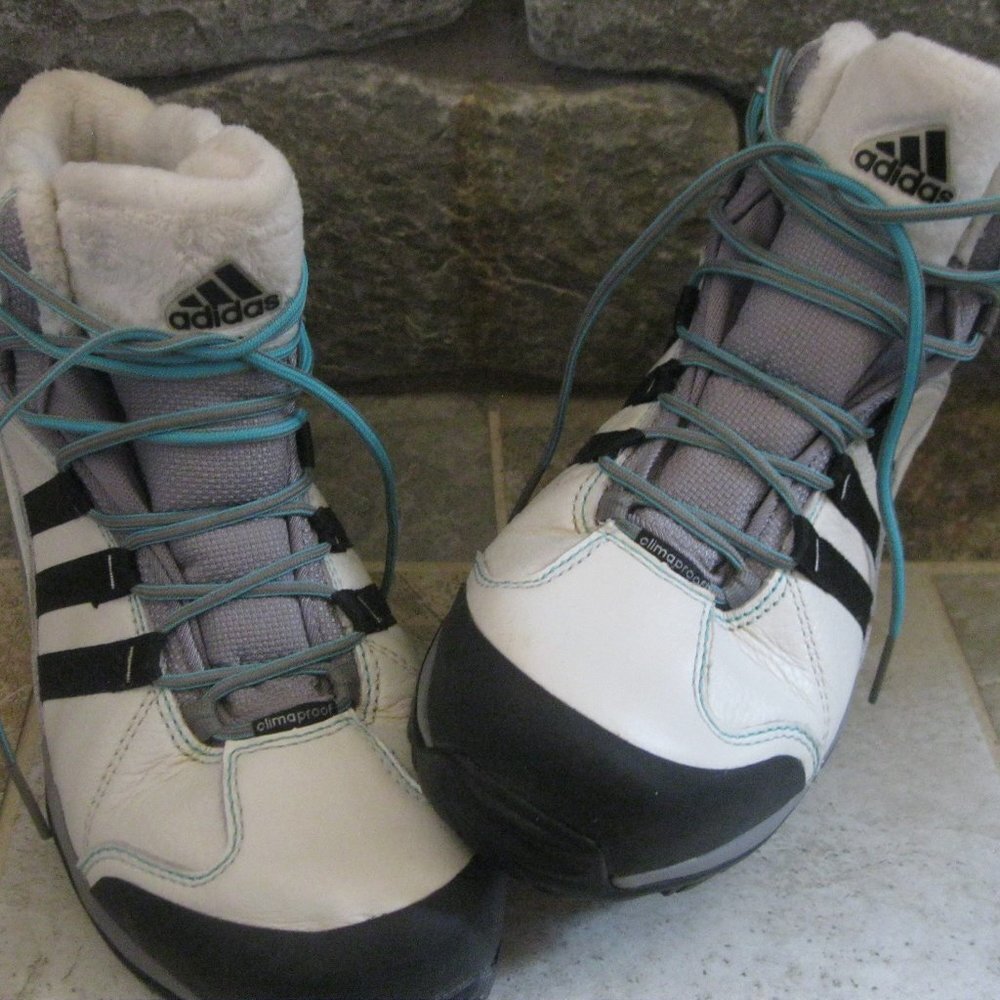 Adidas Waterprooof ClimaHeat Fur Hiking Boot